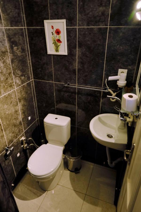 Standard Single Room with Shower
