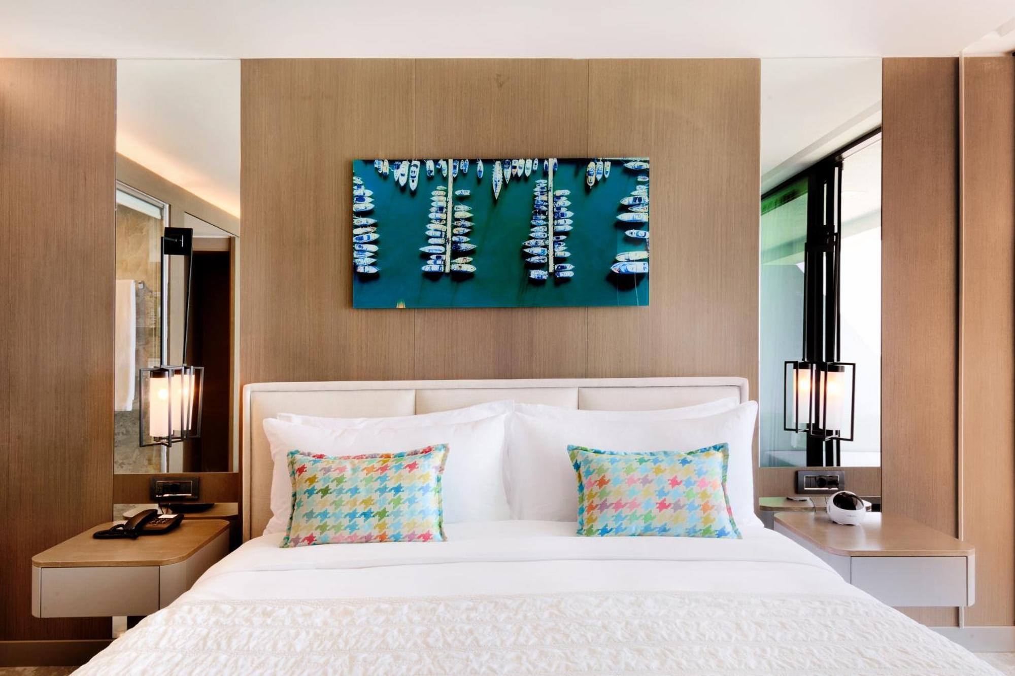 Panorama Seaview Guest room 1 King Sea view Balcony