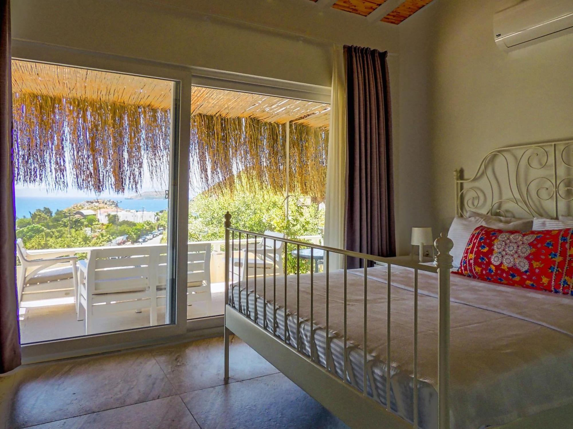 Double Room Balcony Sea View