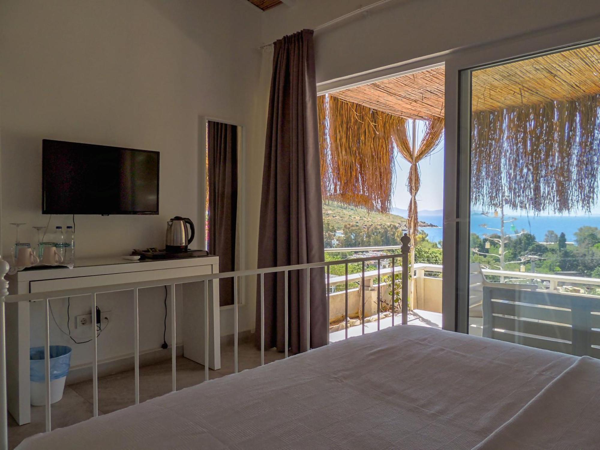 Double Room Balcony Sea View