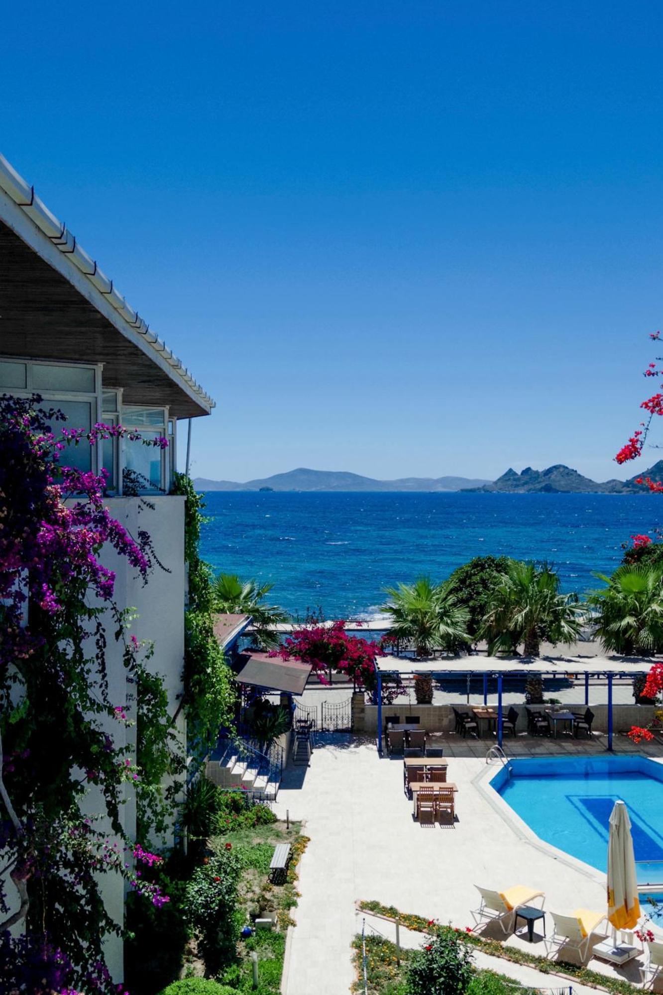 Quadruple Room Sea View