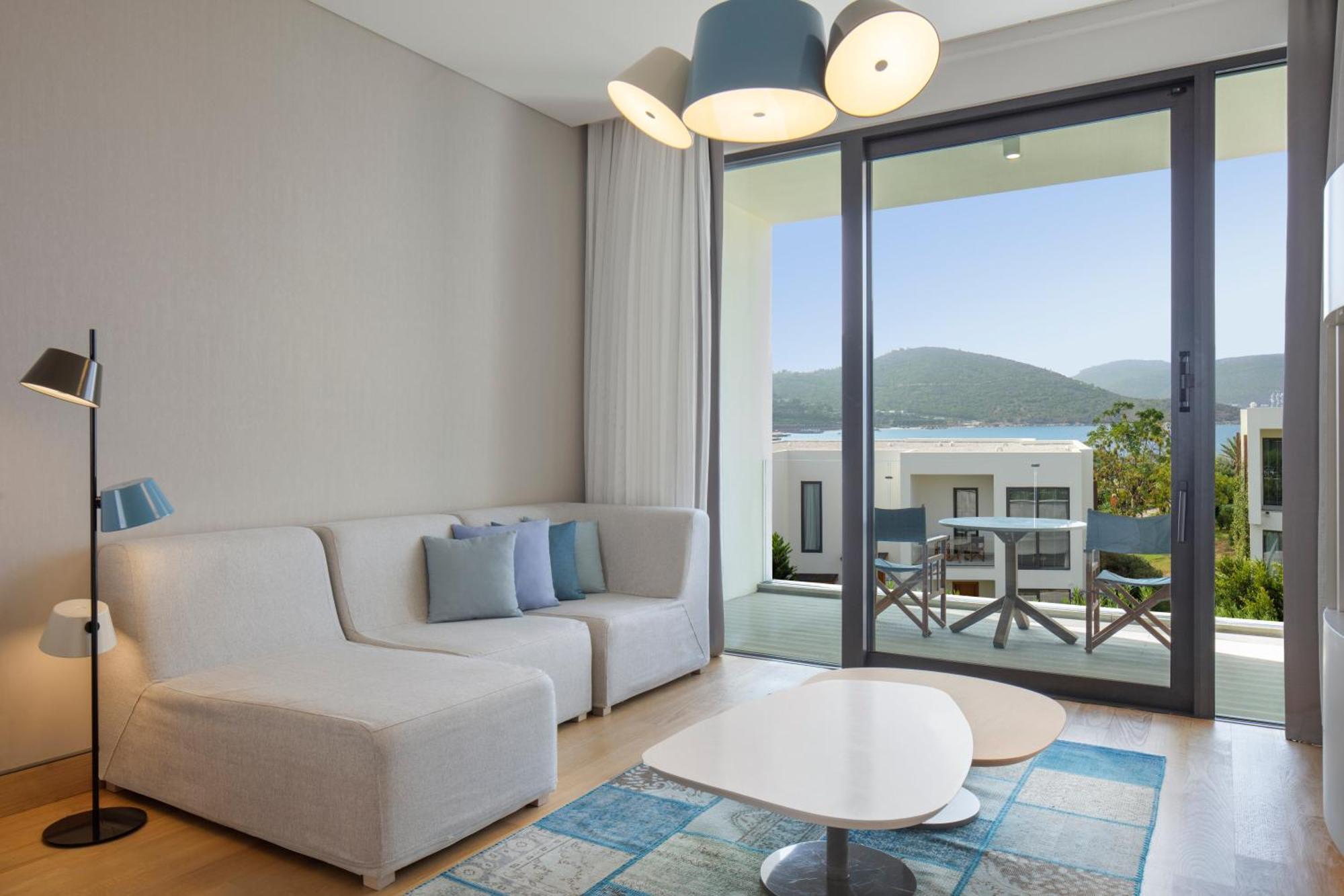 Premium Kamer met Kingsize Bed en Balkon - Uitzicht op Zee