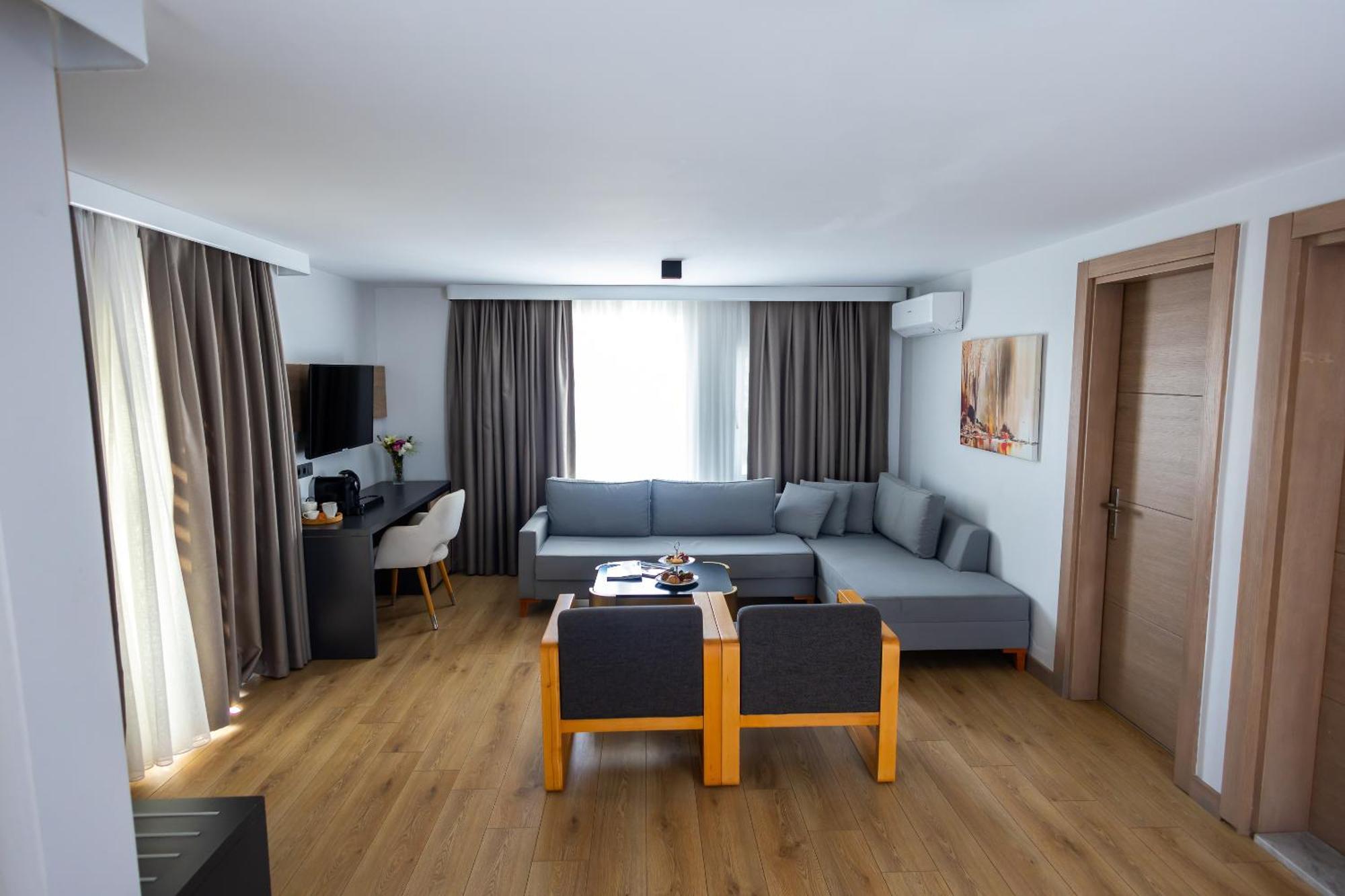 Suite with Terrace