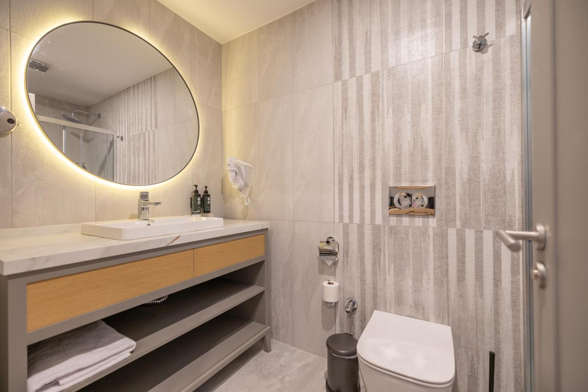 Deluxe Suite Sea View
