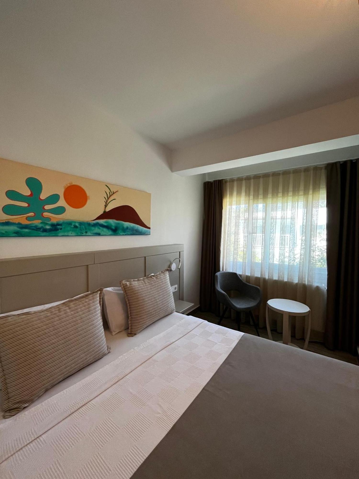 Standard Single Room