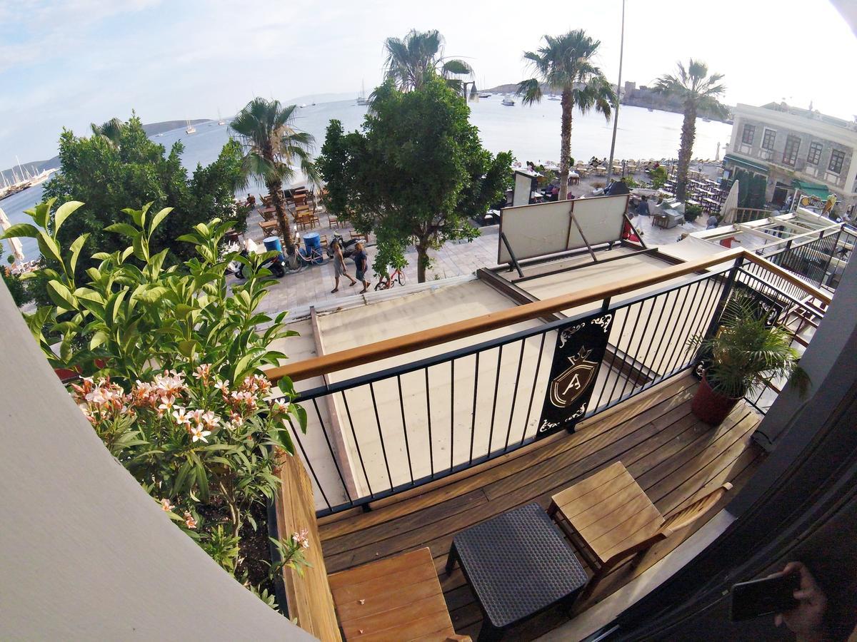Camera Familiare con Vista Mare