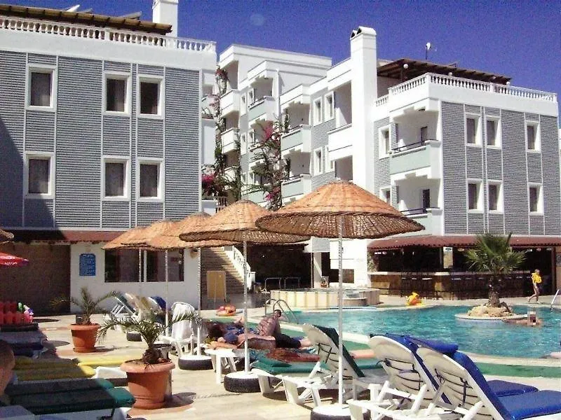 Sunpoint Suites Hotel-1