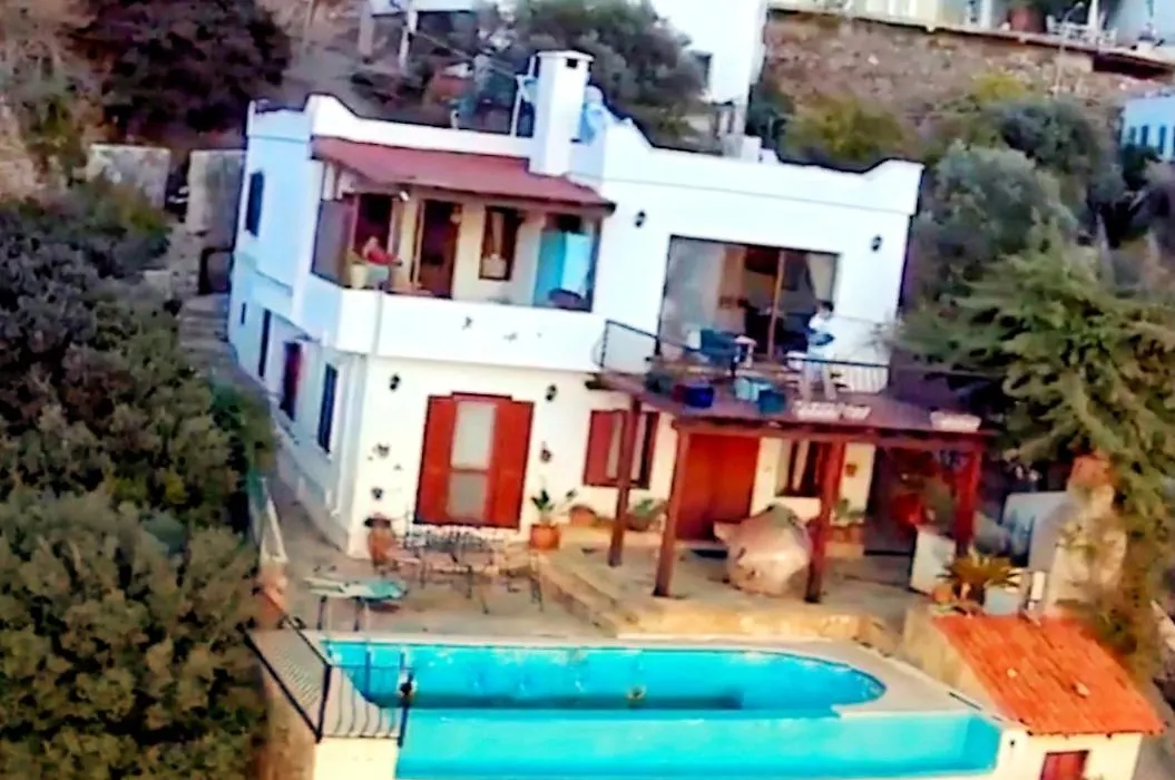 5 Star Private Villa & Private Swimming Pool-1