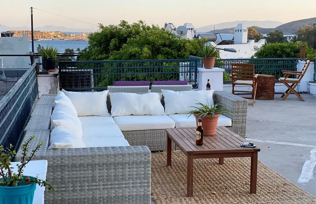 Cozy Studio House With Shared Terrace Near Sea In The Heart Of Bodrum-1