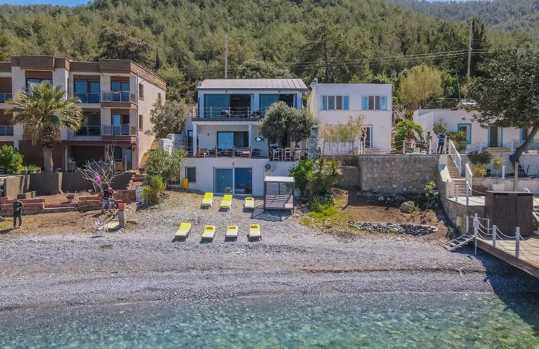 Love Beach Villa-1