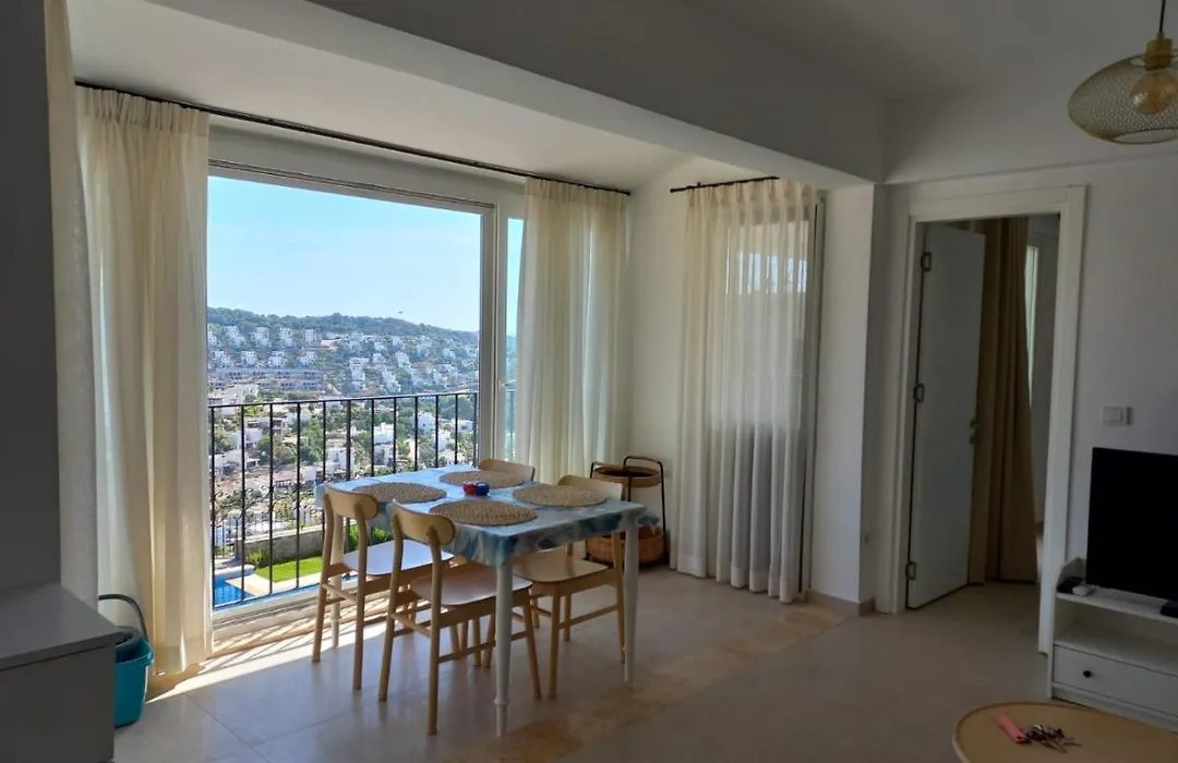 Lucia Junior Suite-1