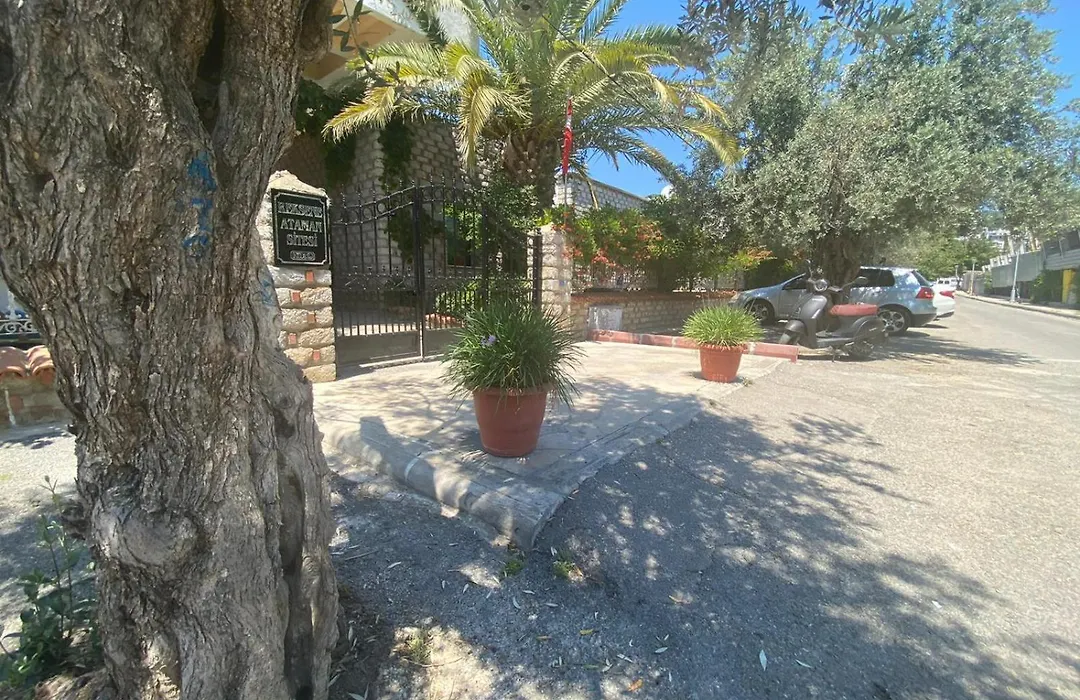 Cute 2+1 Apt With Common Pool - Bodrum City Centre-1