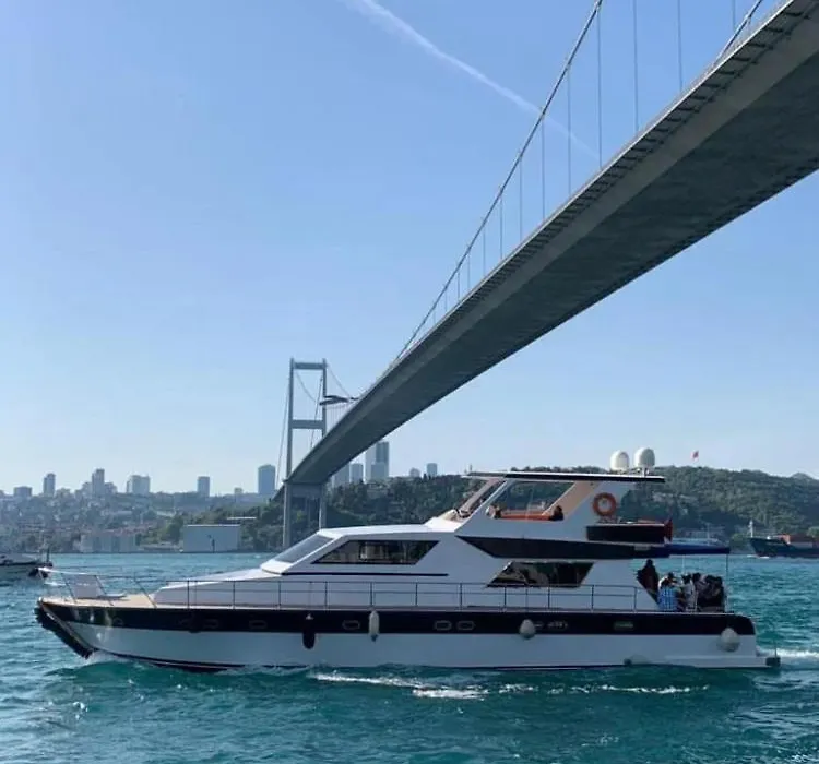 Yueksel Yatch-1