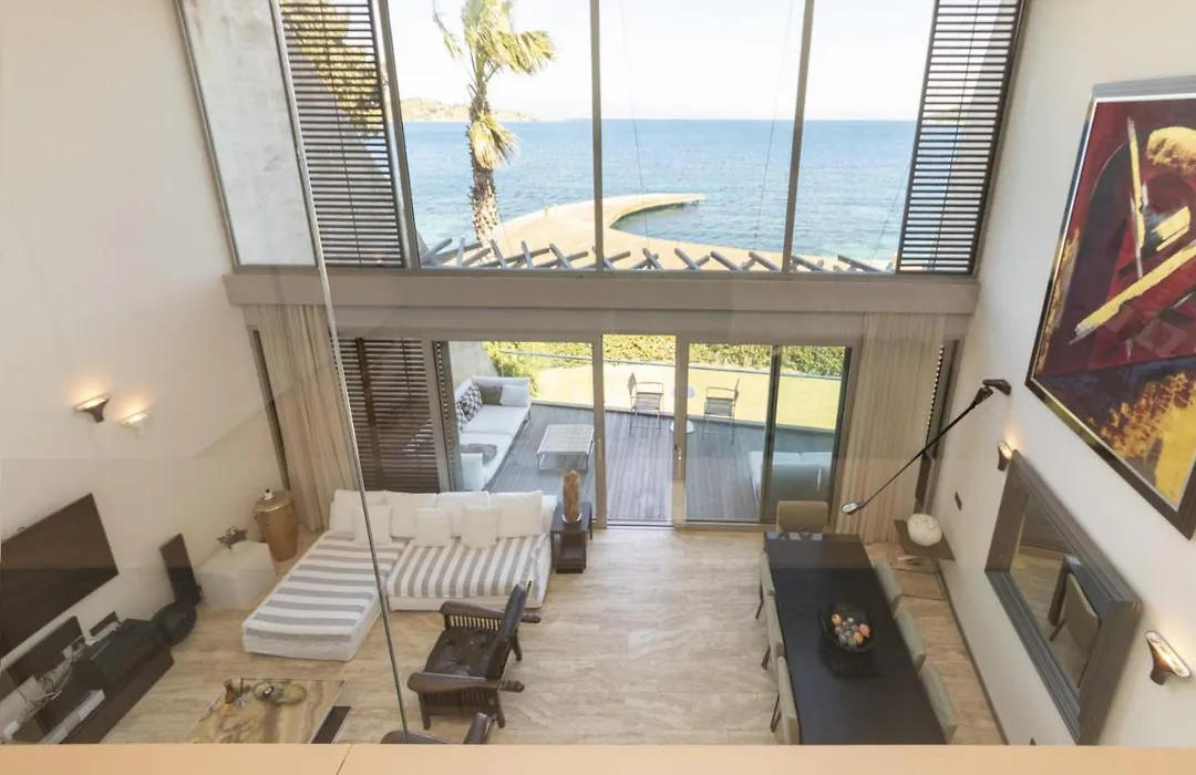 Marvelous Villa With A Private Beach In Bodrum-1