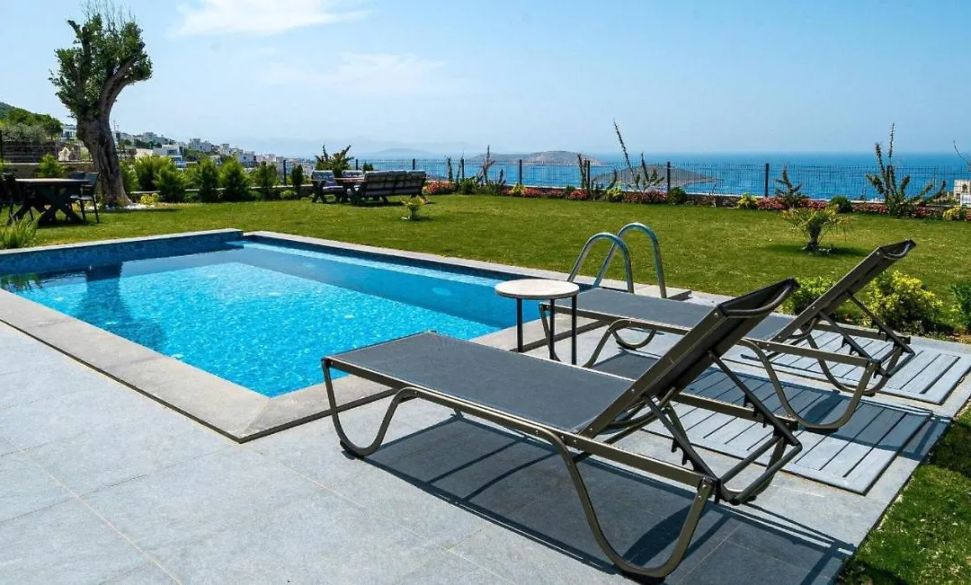 3 Bedroom Villa With Great View Close To Yalikavak Marina 3-1