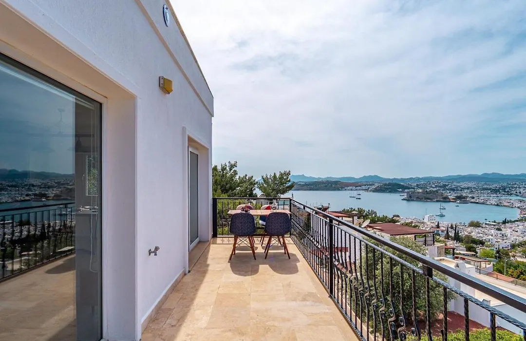 3Br Duplex Close To Bodrum City Center-1