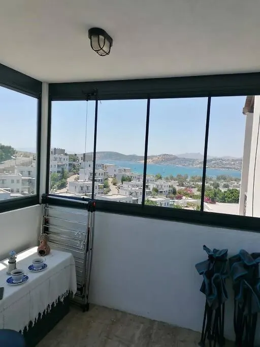 Bodrum'Da Manzarali Havuzlu 2+1 Daire-1