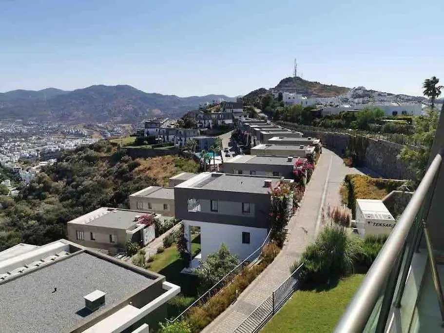 Charming, New Renovated Flat House In Gundogan-1