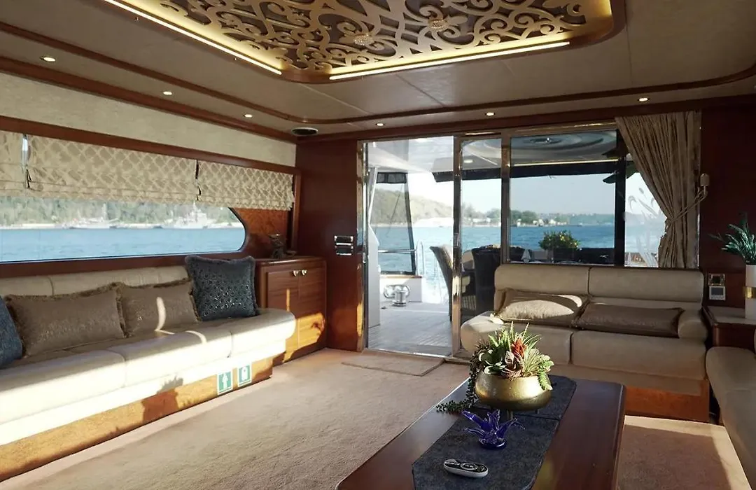 Ayem Yachting-1