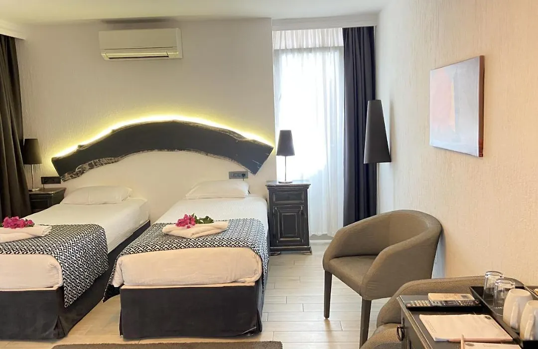 Casa Tua Butik Otel-1