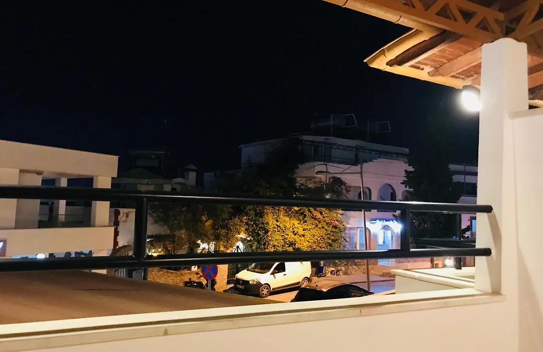 Cam Hotel-1