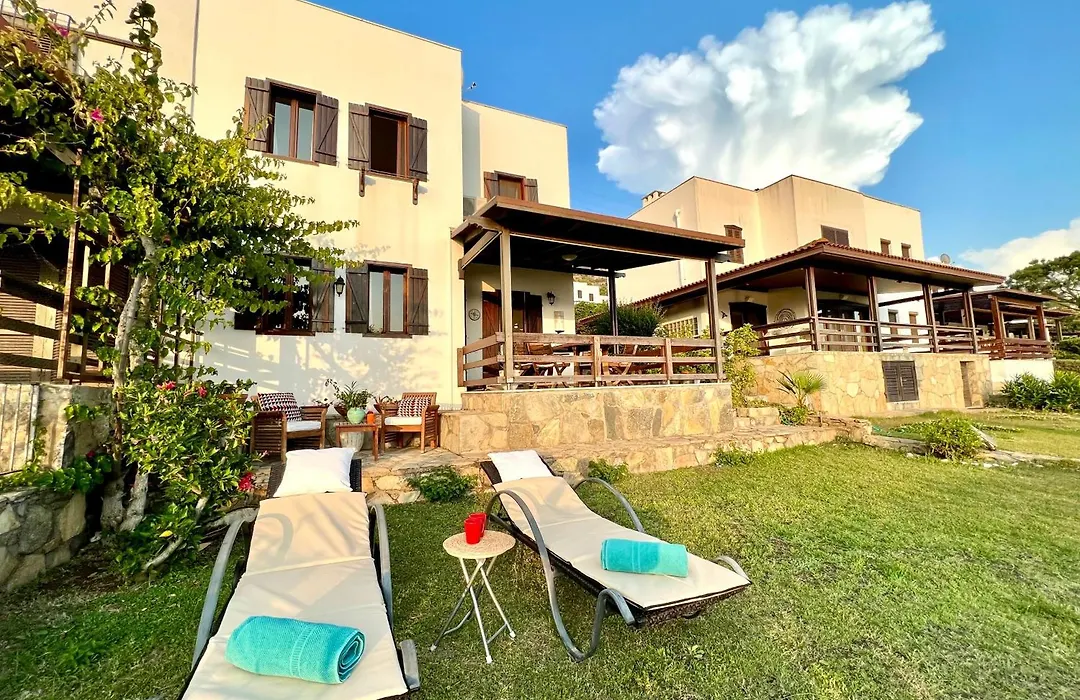 Seaview Grand - Magic Gundogan-1