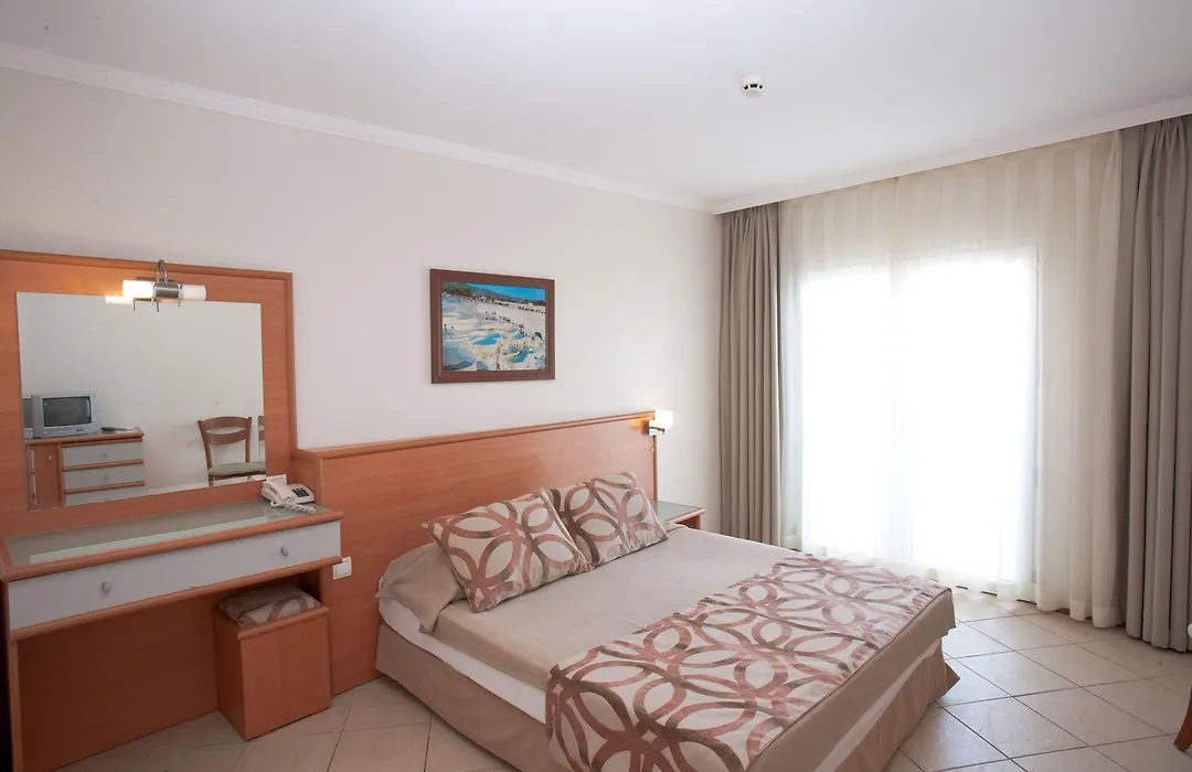 Royal Palm Beach Otel-1