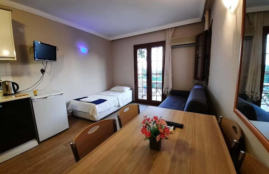 Dasis Hotel Suites-1