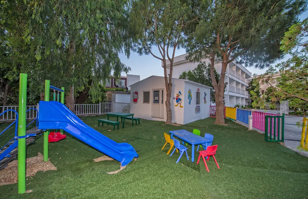 Bendis Beach Hotel-1