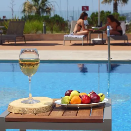 Marina Premium Residences-3