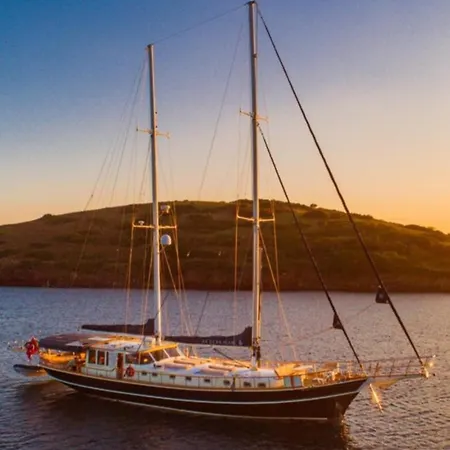 Aegean Pearl-2