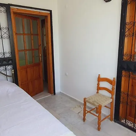 Villa With Garden And Sea View In Guendogan - Bodrum-3