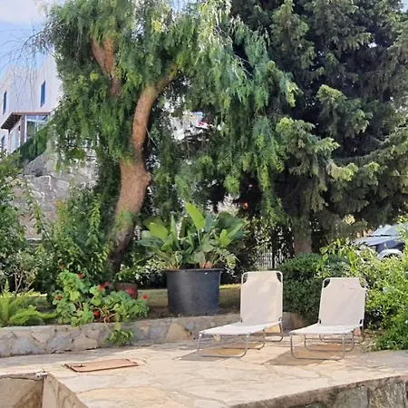 Villa With Garden And Sea View In Guendogan - Bodrum-2
