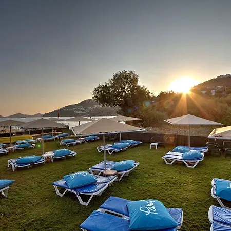 Golden Age Crystal Bodrum-3