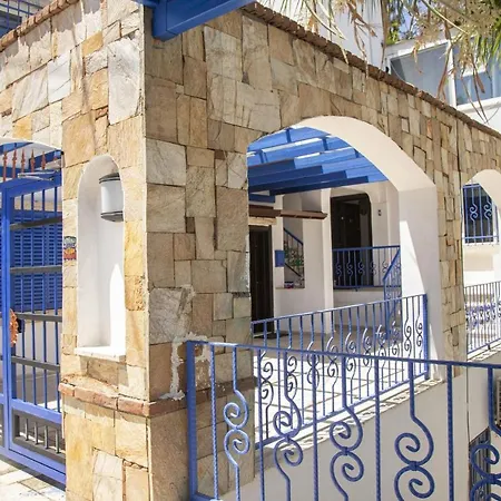 1 Bedroom Central House In Bodrum-2