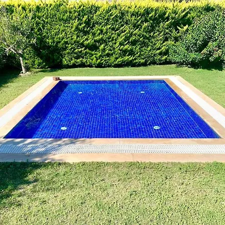 Bodrum Guemuesluek'Te Muhtesem Mustakil Villa-2