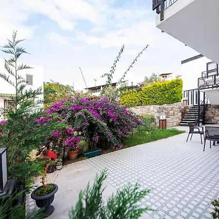 Agios - Oezel Bahceli Ferah Villa-3