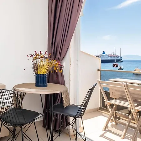 Seafront Flat With Excellent Sea View In Bodrum-3