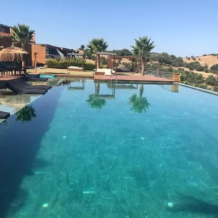 Bahceli Luex Tatil Evi-3