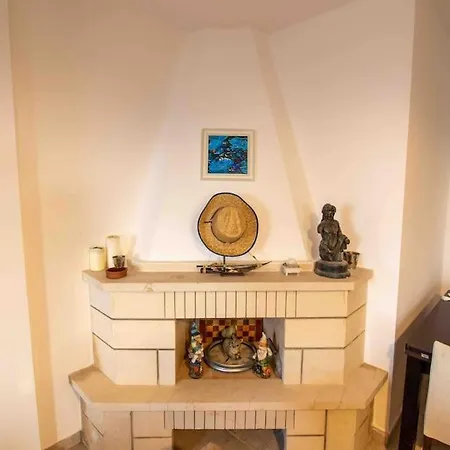 Villa Seba; Yalikavakta Oezel Havuzlu 4+1 Villa-2