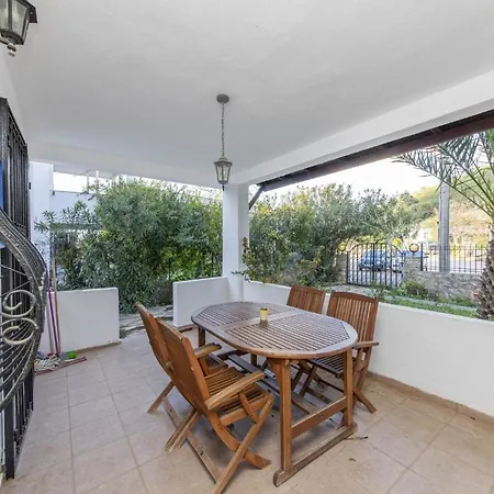 Separate Villa With Garden And Terrace In Bodrum-3