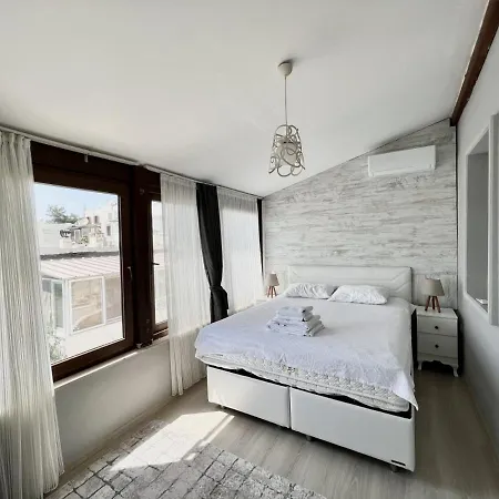 Refreshing House Close To The Beach With A Sea View And Balcony In Bodrum-3