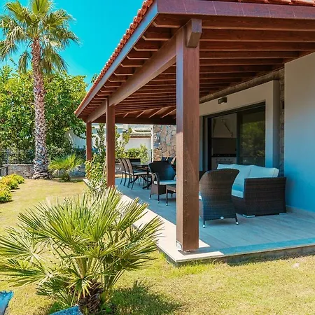 Excellent 3Br Villa With Private Pool GüMüŞLüK-3
