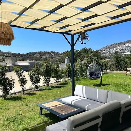 Sleeps 4, Villa In Nature - Awz 301-3