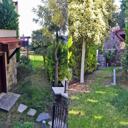 Havuzlu Villa-2