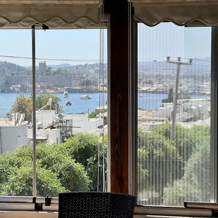 Refreshing House Close To The Beach With A Sea View And Balcony In Bodrum-2
