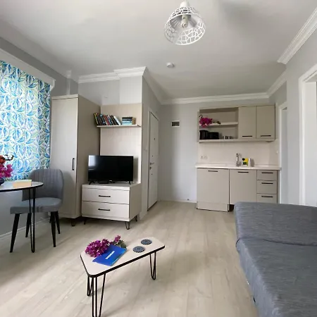 Merve Apartments, Your Home From Home In Central Bodrum, Street Cats Frequent The Property, Not All Apartments Have Balconies , Ground Floor Have Terrace With Table And Chairs-3