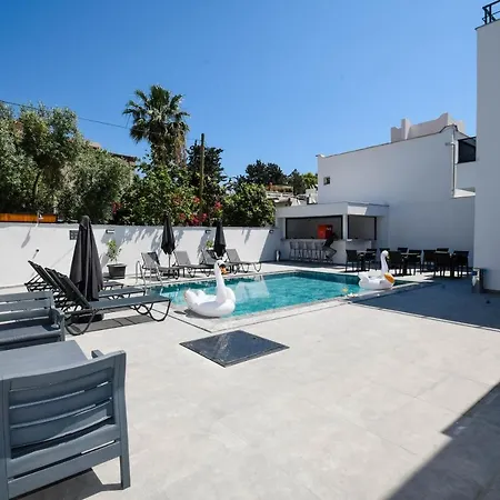 Swan Boutique Hotel-3