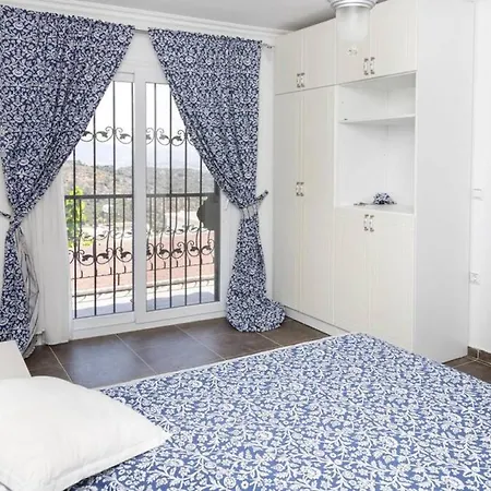 Comfortable Triplex 5 Min To The Beach With Garden In Bodrum-3