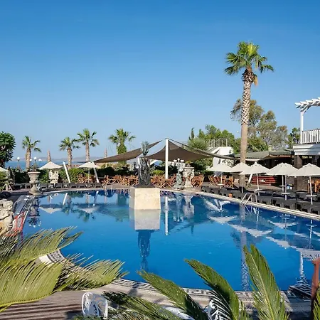 Golden Beach Resort & Spa-2